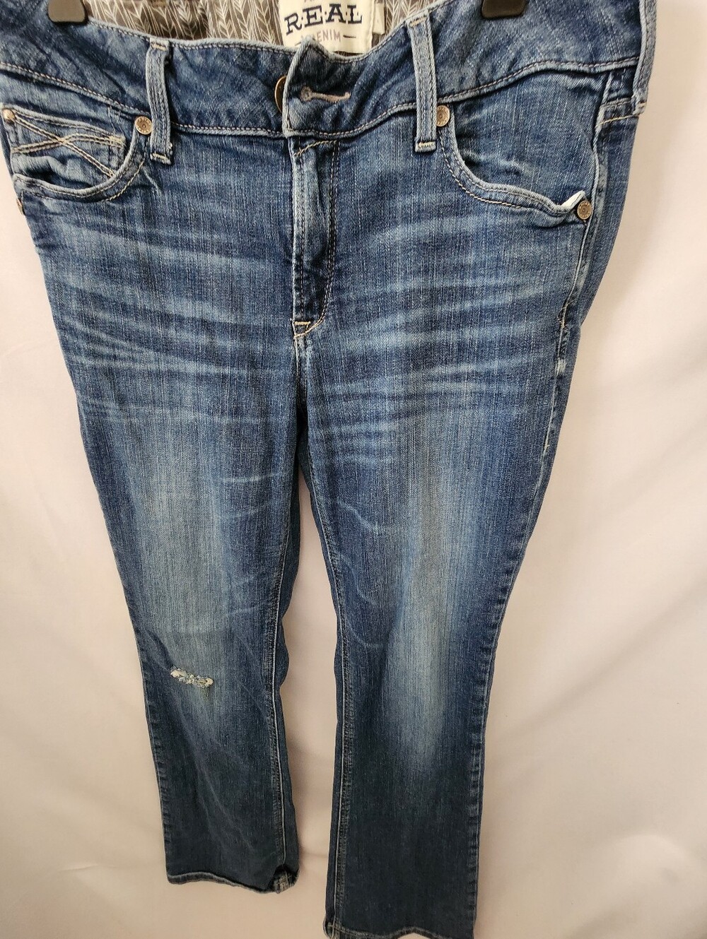 Ariat Low Rise Boot Cut Jeans. Size 31